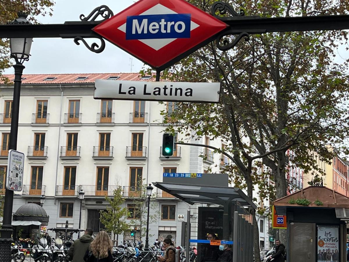 Carlos4 Plaza Mayor مدريد المظهر الخارجي الصورة